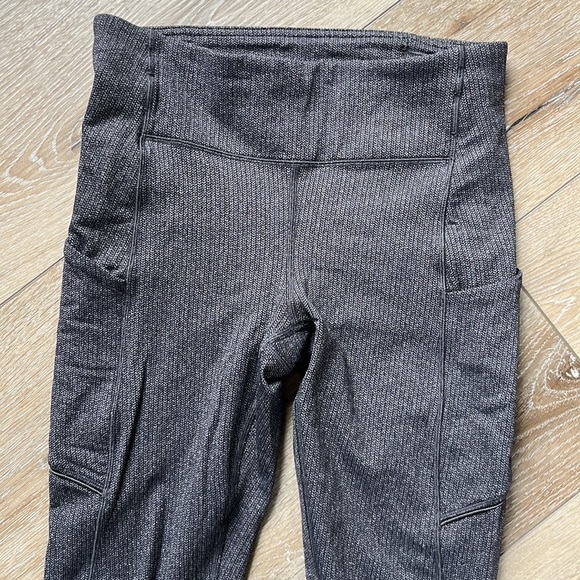 Lululemon Speed Up Tight 28" Power Luxtreme Variegated Knit Black Heathered - Picture 5 of 12
